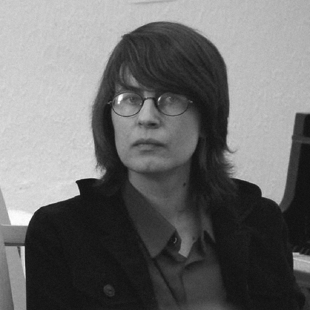 Speaker: АГНЕ НАРУШІТЕ